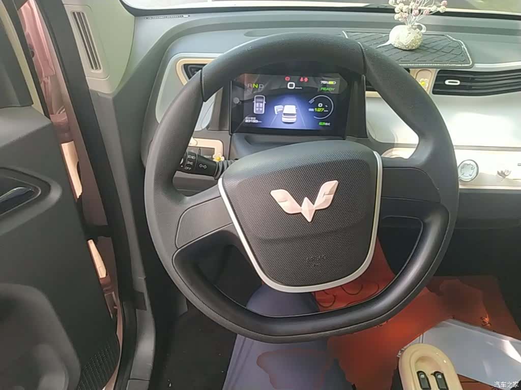 Wuling MINIEV, 2021 11