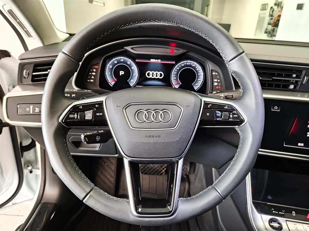 Audi A7, 2025 10