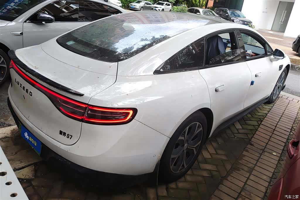 Luxeed S7, 2025 3