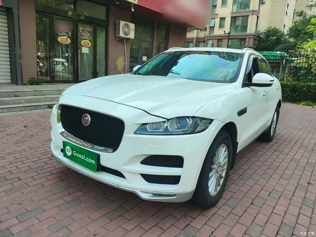 Jaguar F-PACE, 2018 2