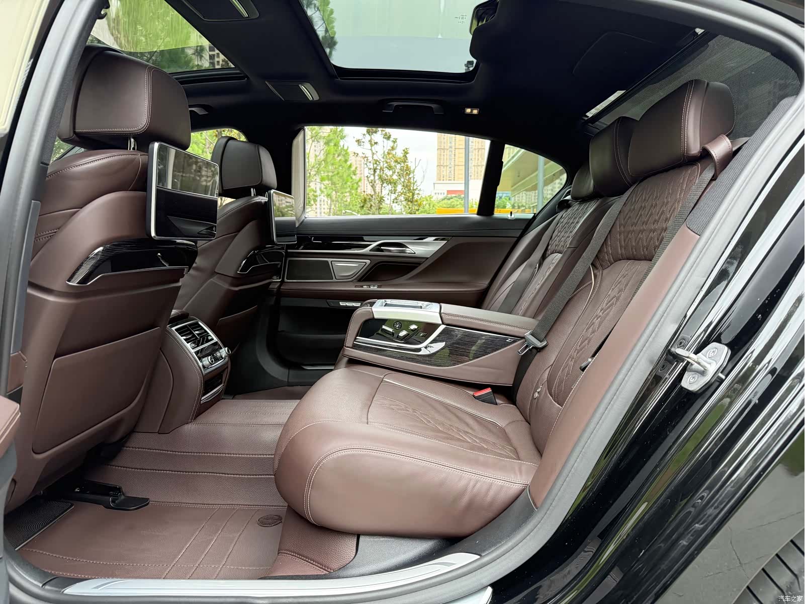 BMW 7 Series, 2017 12
