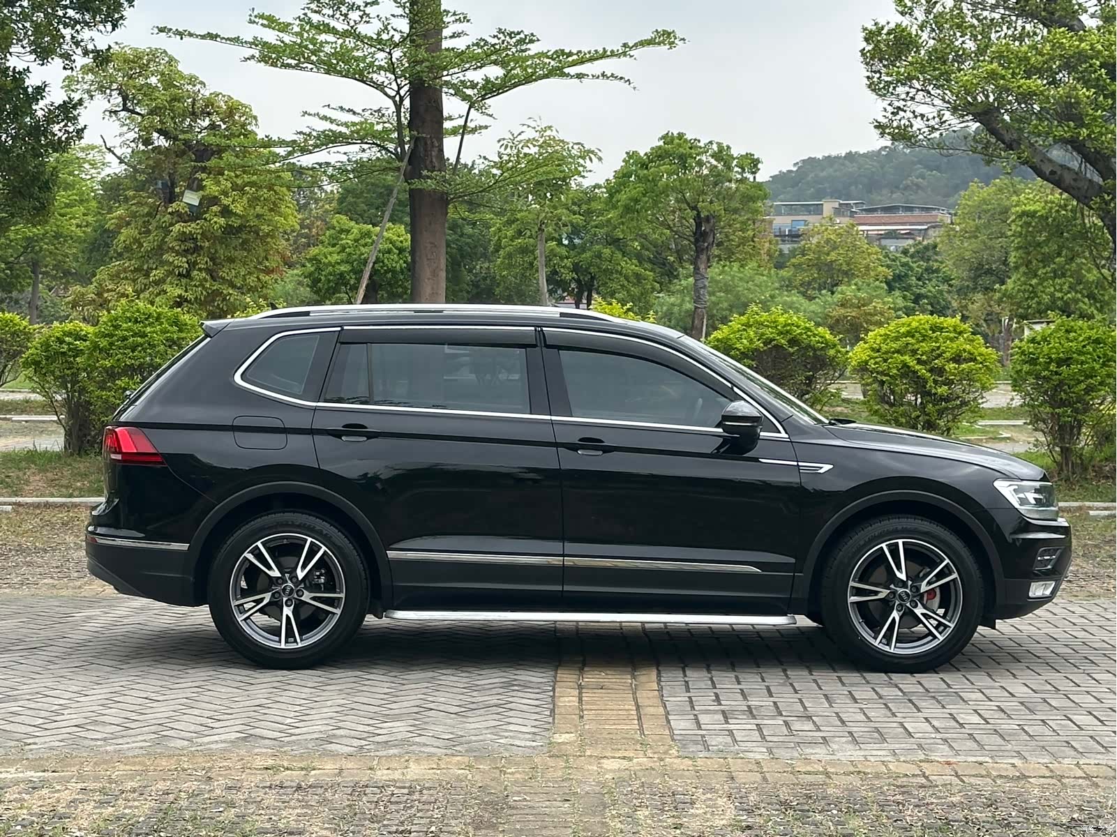 Volkswagen Tiguan L, 2018 8