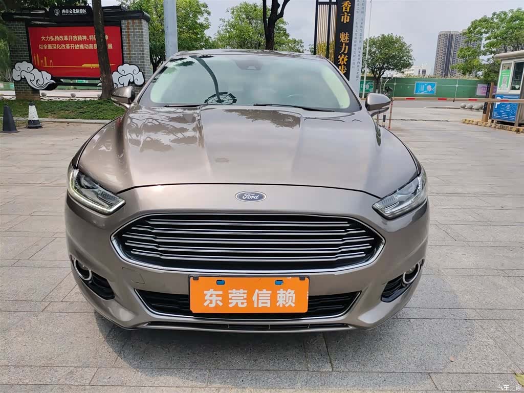 Ford Mondeo, 2015 3