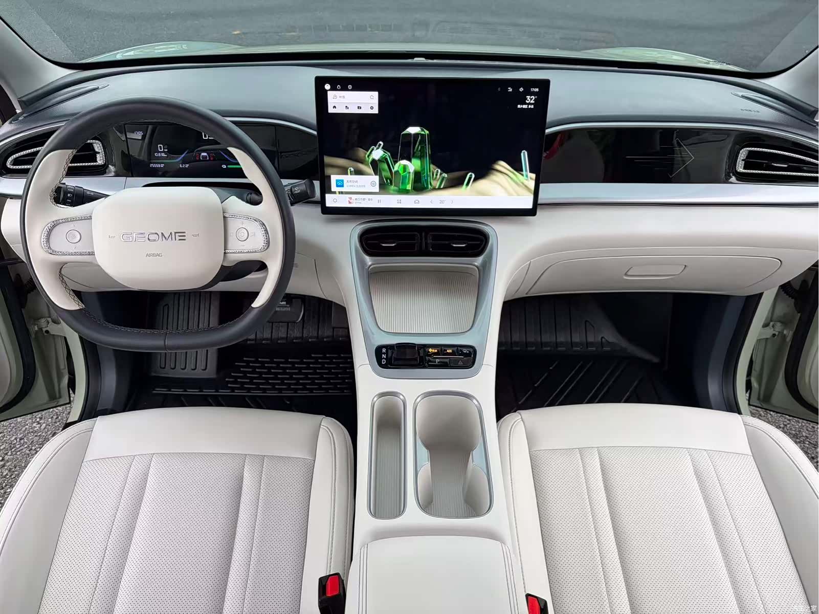 Geely Xingyuan, 2024 12
