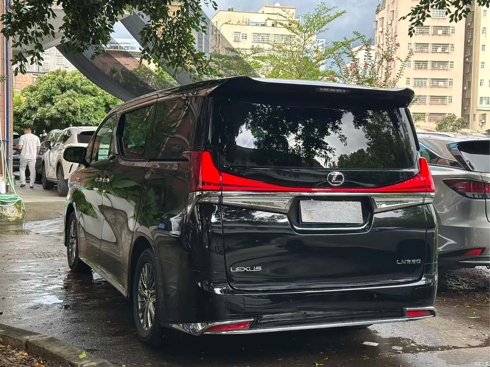 Toyota Alphard, 2019 9