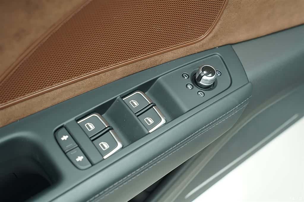 Audi A8L, 2014 16