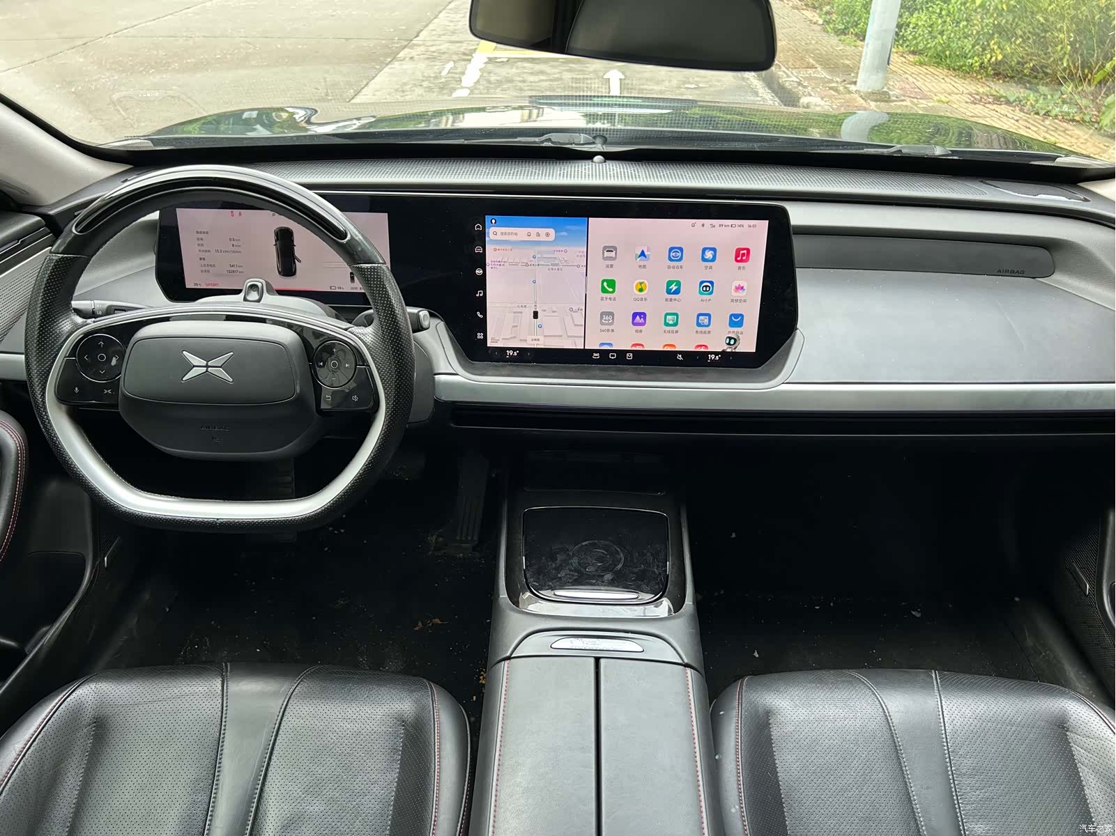 Xpeng P7, 2022 10