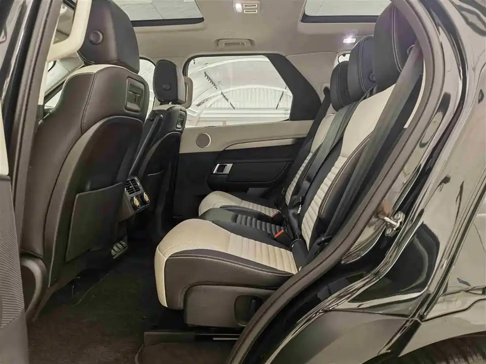 Land Rover discover