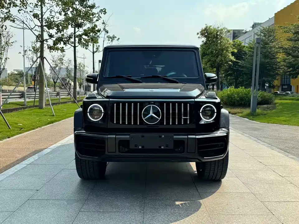 Mercedes-Benz G-class