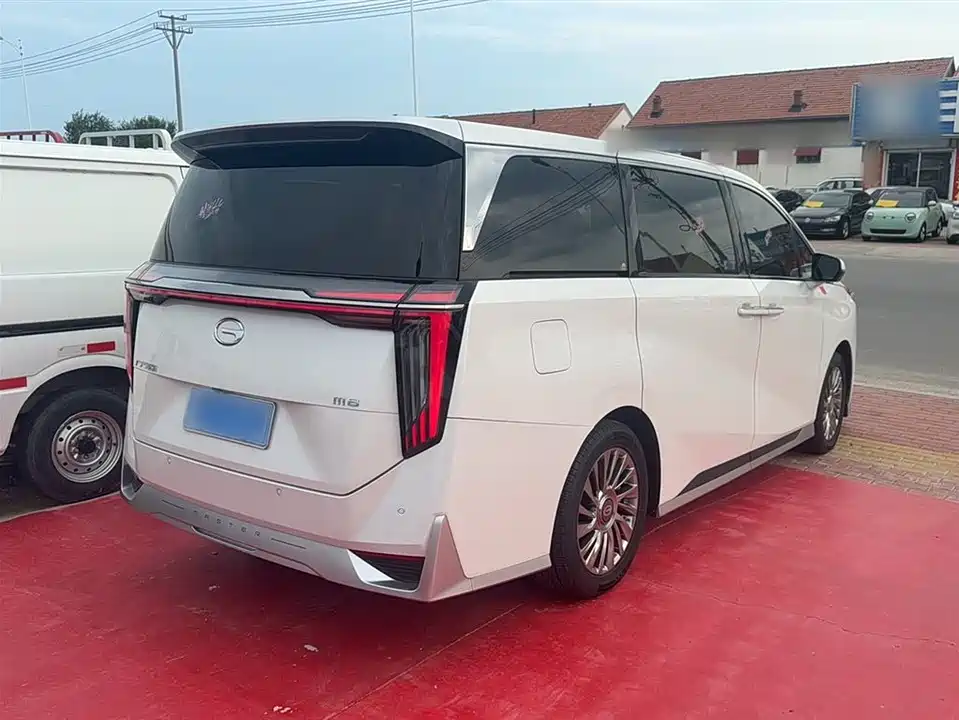 Trumpchi Trumpchi M8