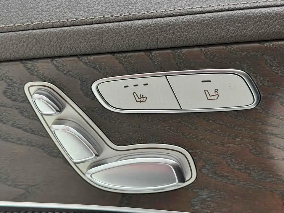Mercedes-Benz GLC Mercedes-Benz GLC