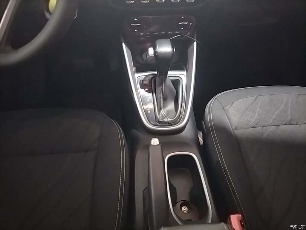 Wuling 510, 2020 14