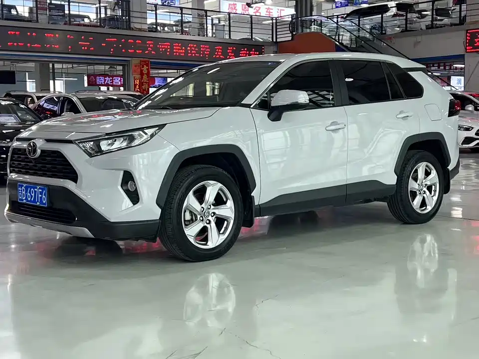 Toyota RAV4 Rongfang