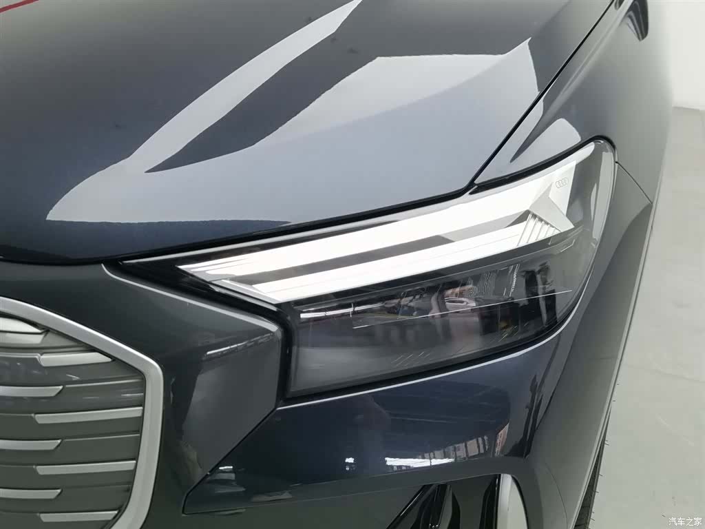 Audi Q4 e-tron, 2023 7