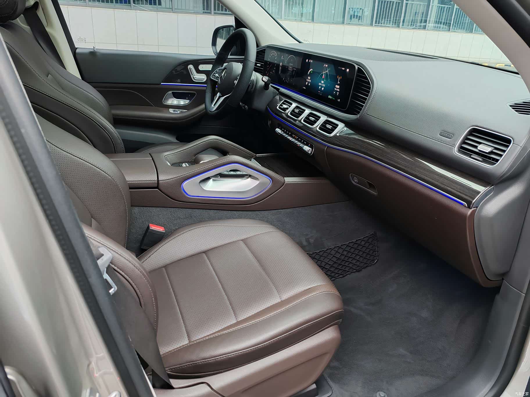 Mercedes-Benz GLE, 2020 14