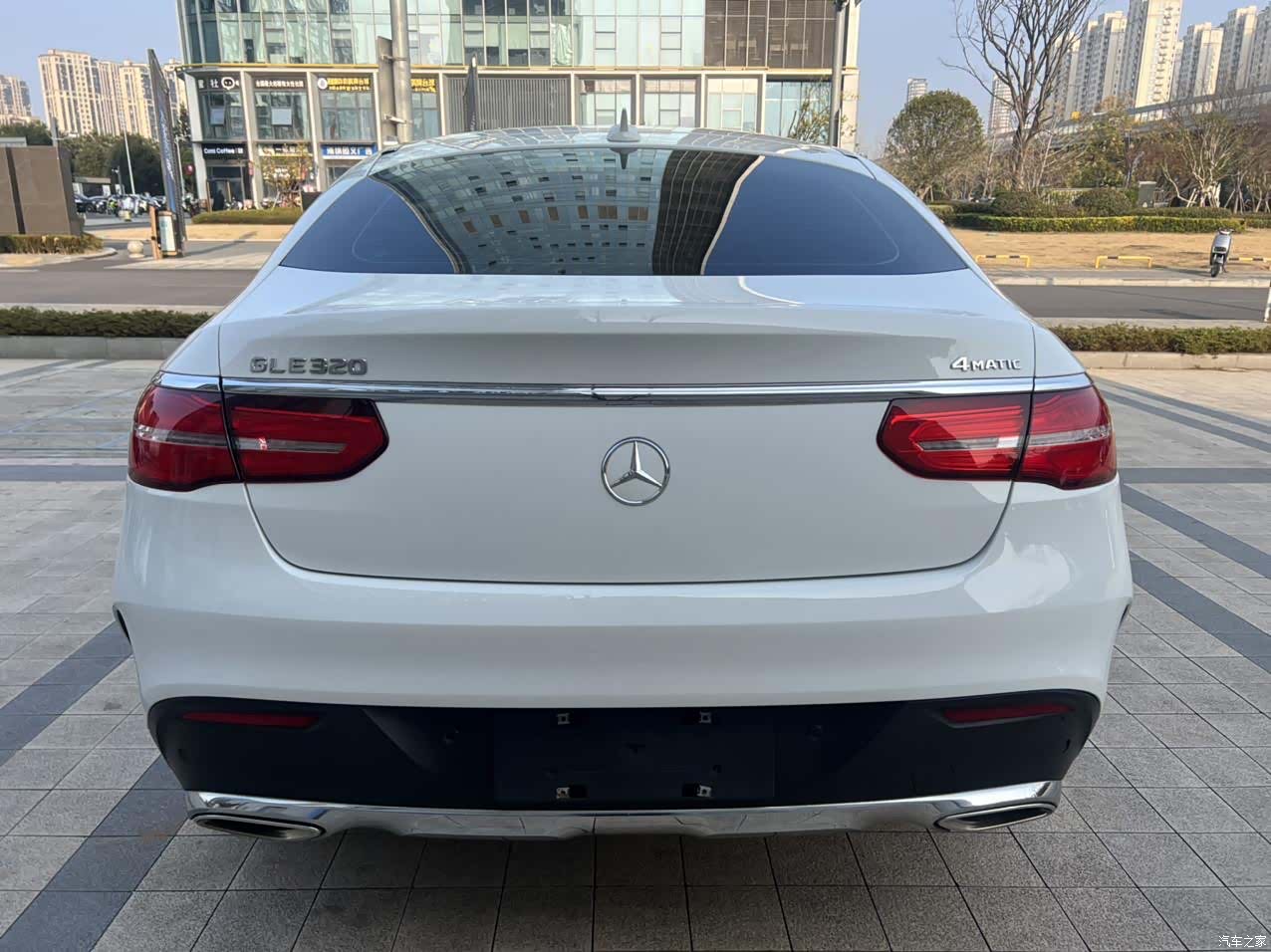 Mercedes-Benz GLE, 2017 4