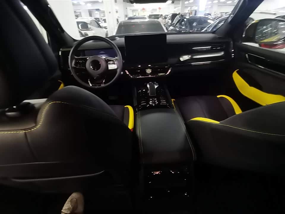 Great Wall Mountain and sea cannon