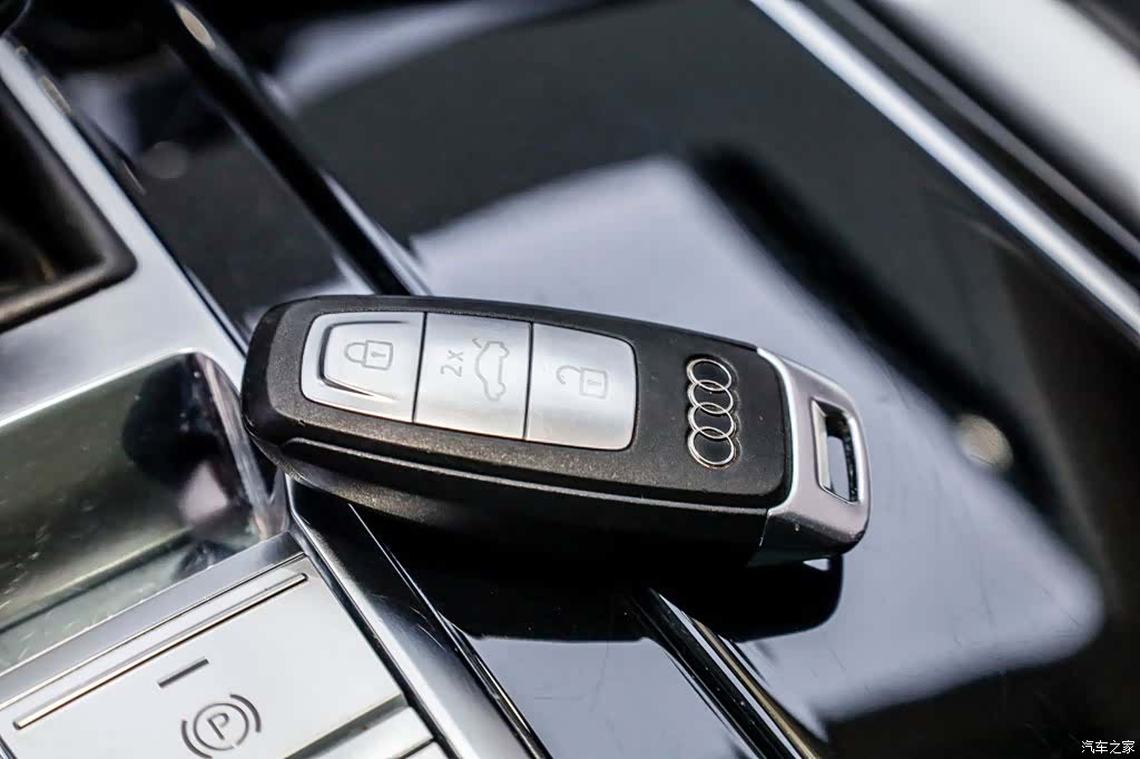 Audi Q6, 2024 22