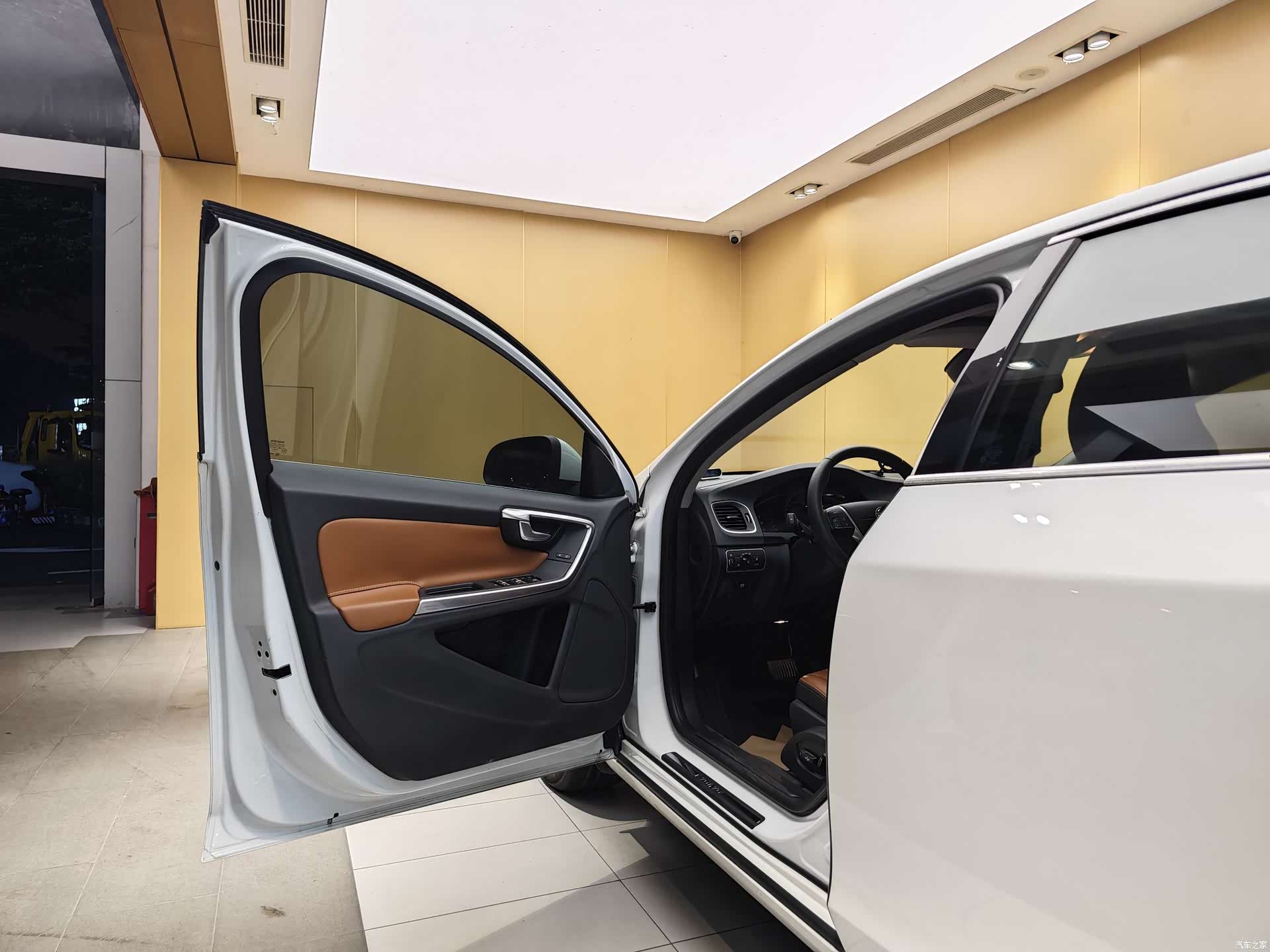 Volvo S60, 2017 7