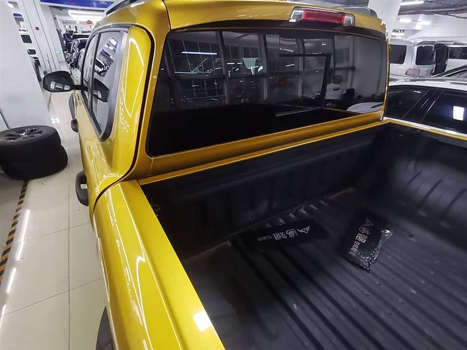 Great Wall Mountain and sea cannon