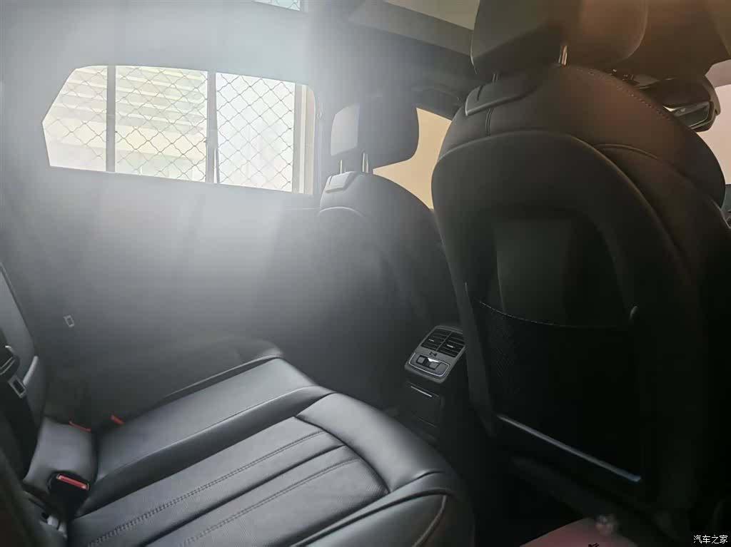 Audi A4L, 2024 2