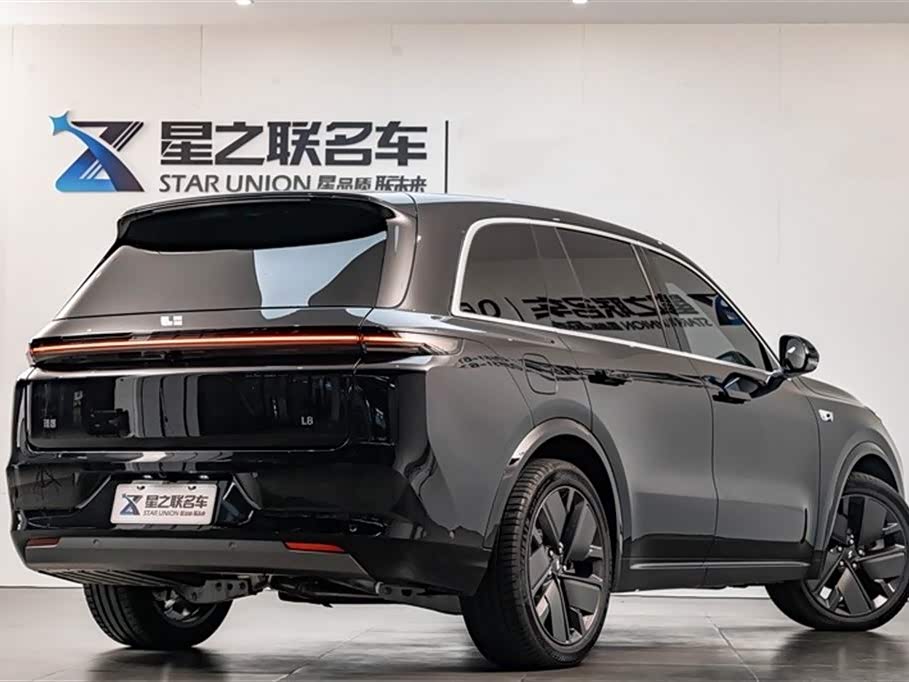 Li Auto Ideal L8