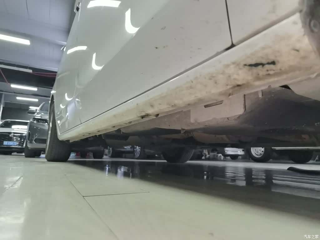 Buick GL8, 2019 21