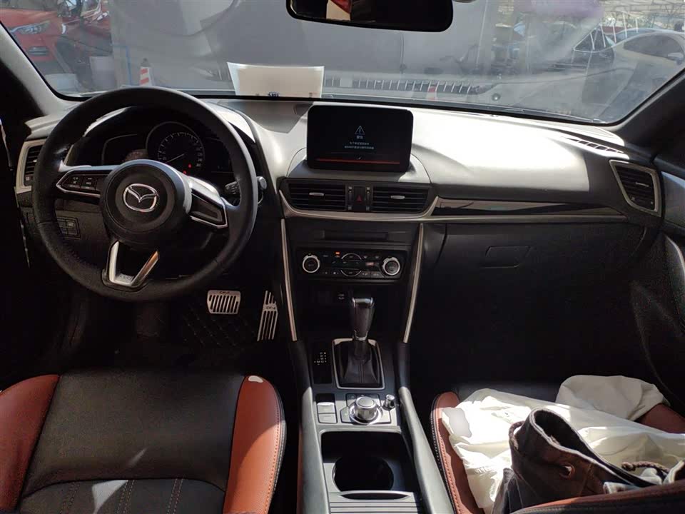 Mazda CX-4