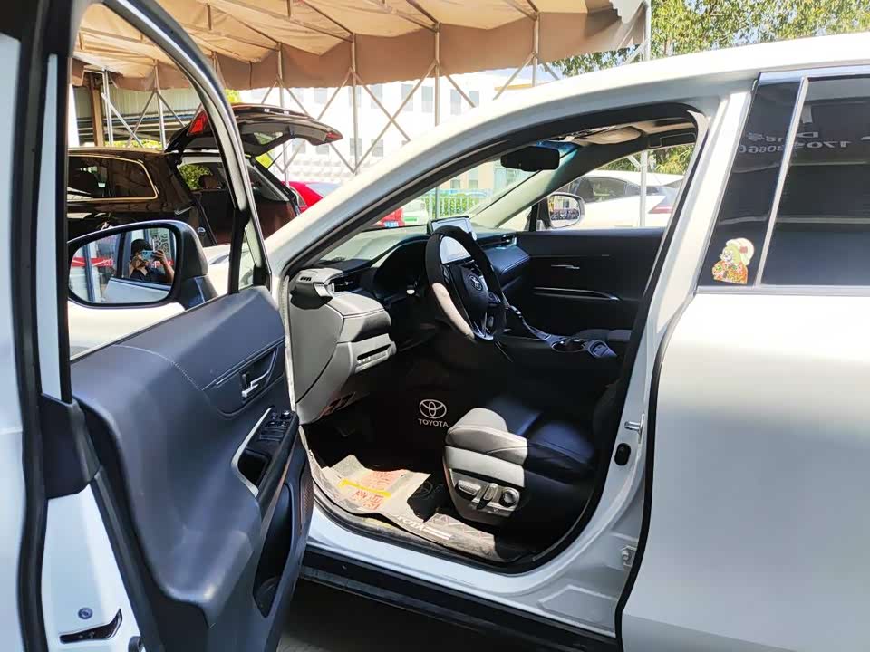 Toyota Ling Fang HARRIER