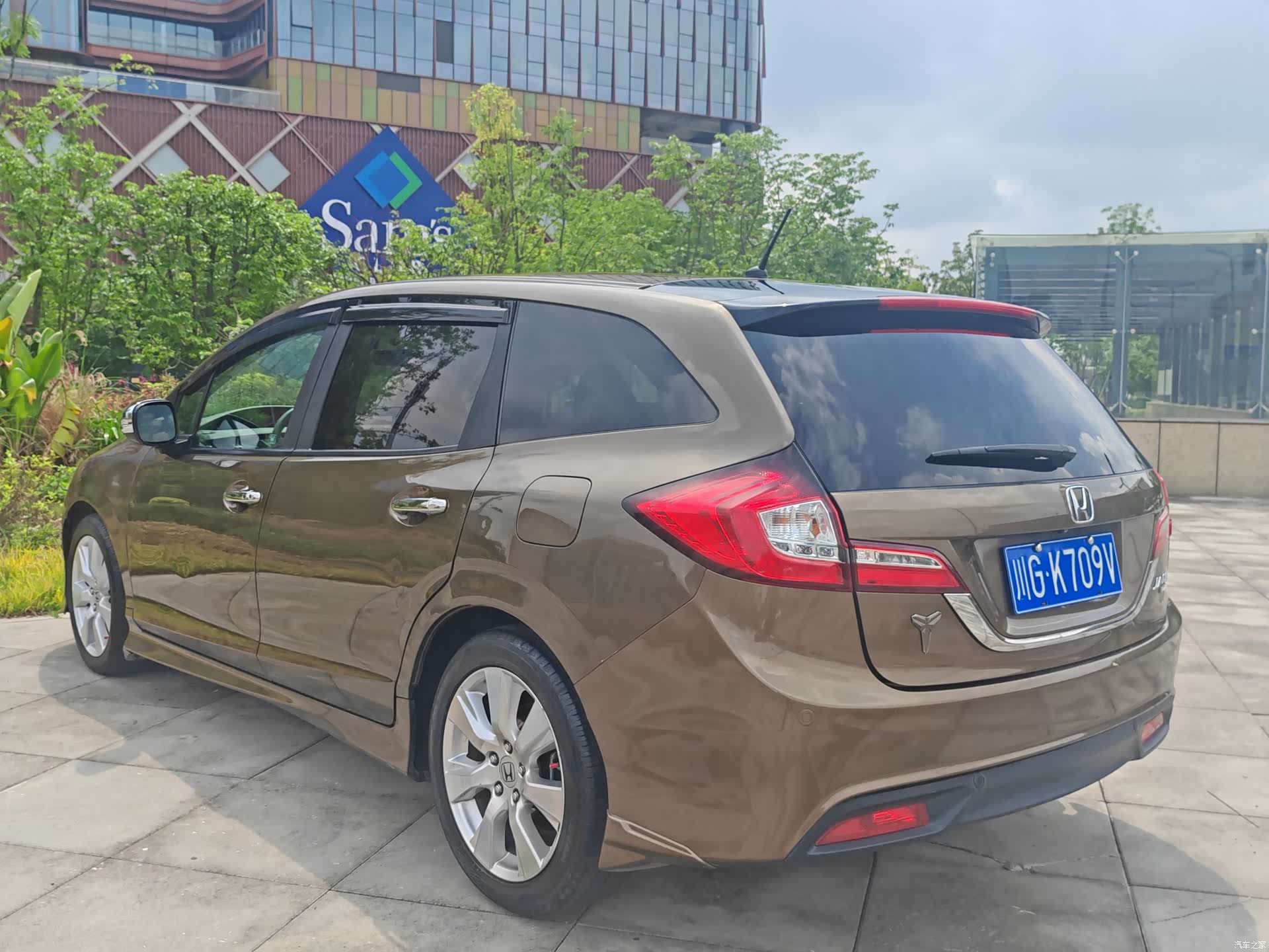 Honda Jade, 2015 4