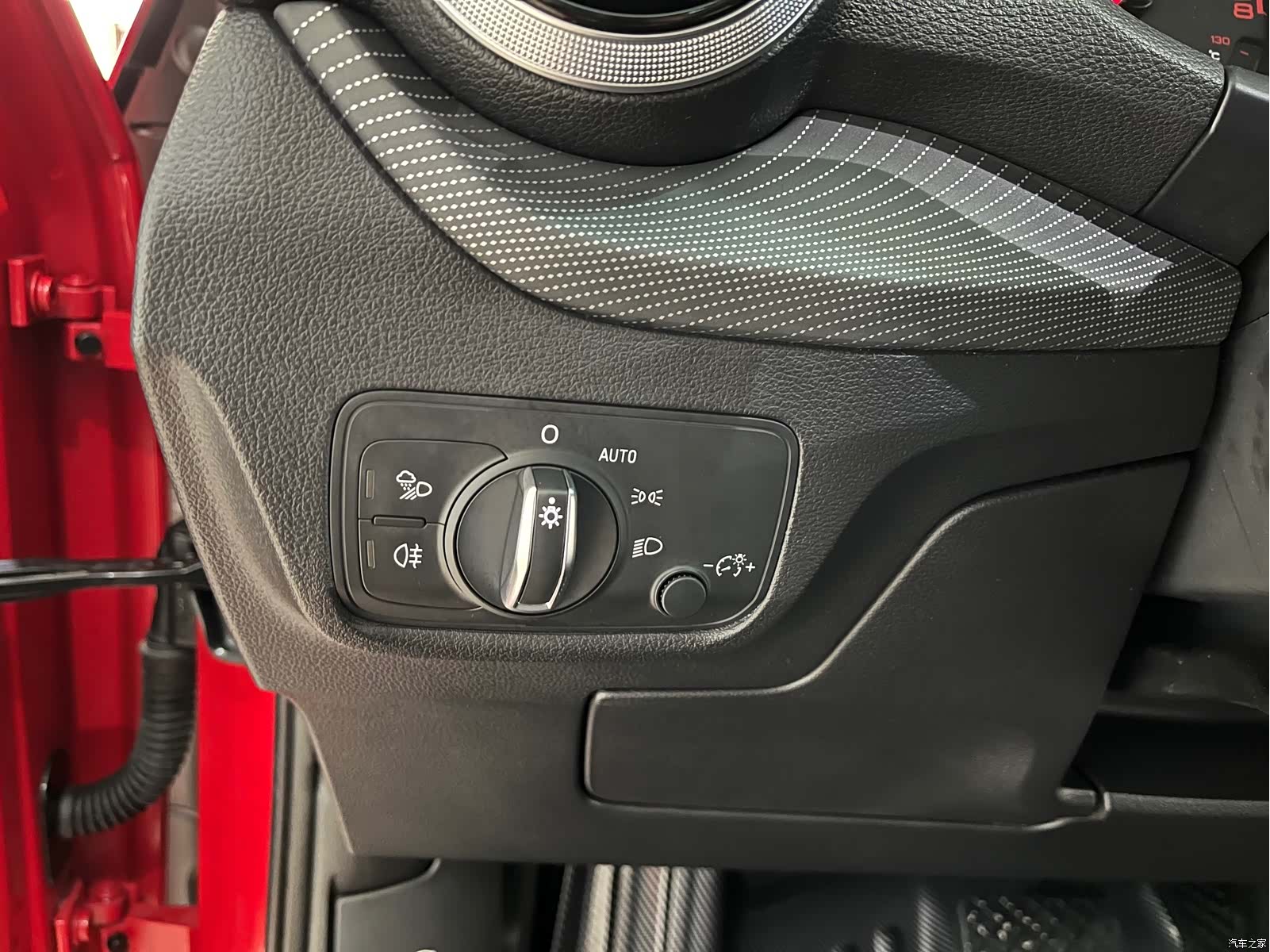 Audi Q2L, 2022 17