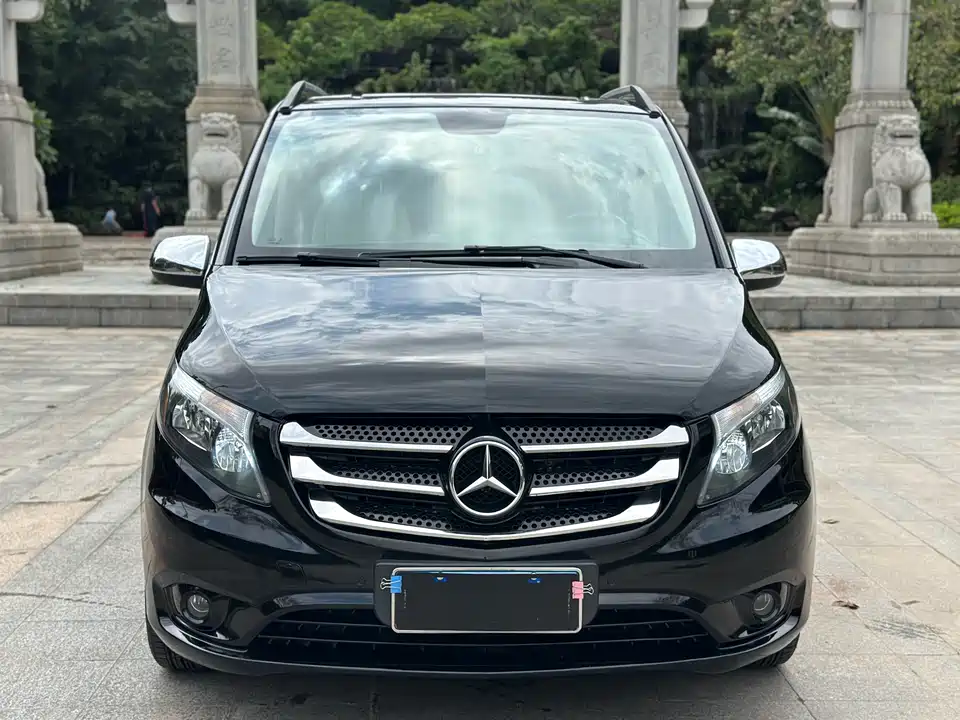 Mercedes-Benz V-class Mercedes-Benz V-class