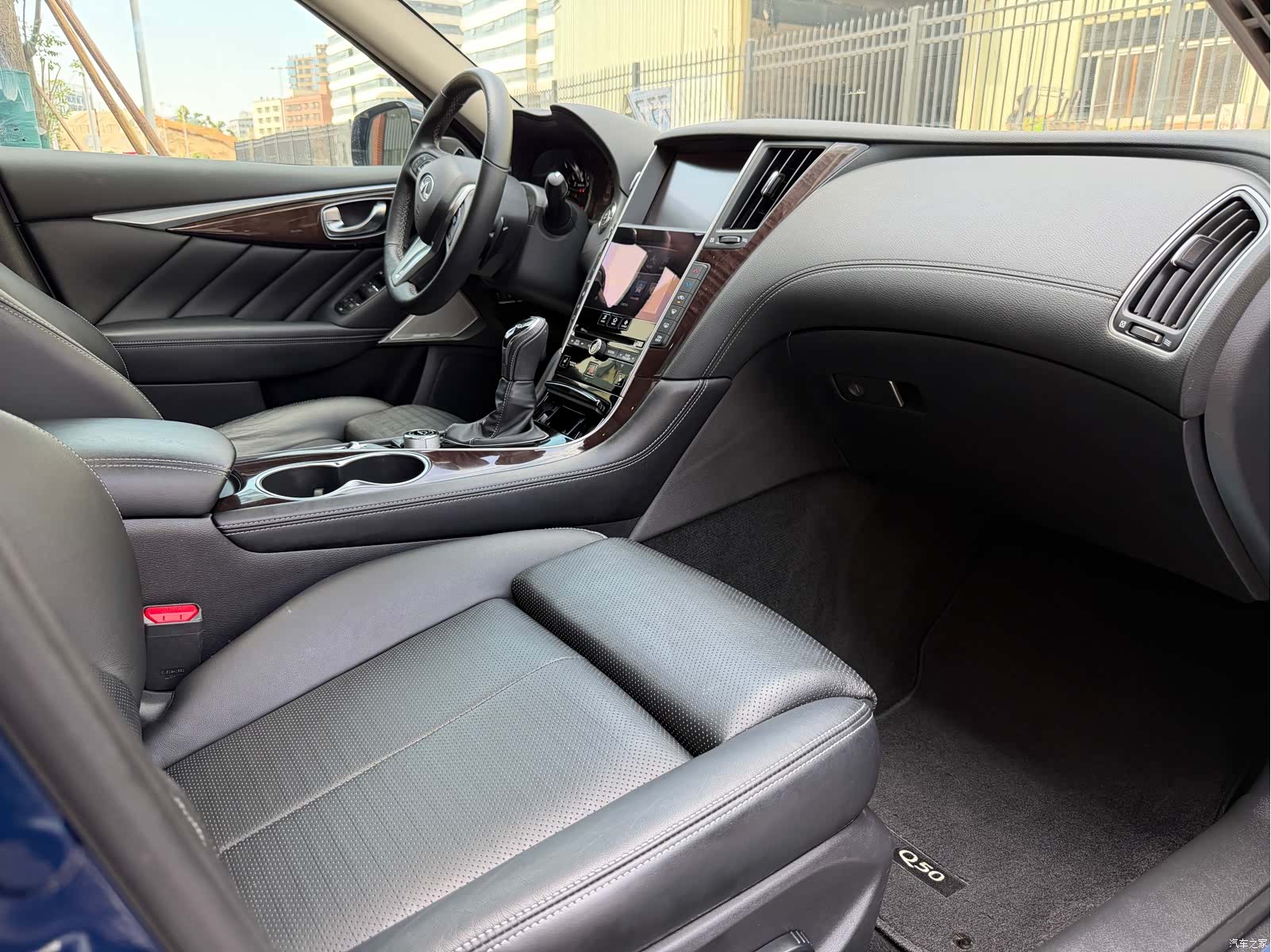 Infiniti Q50L, 2018 все фото