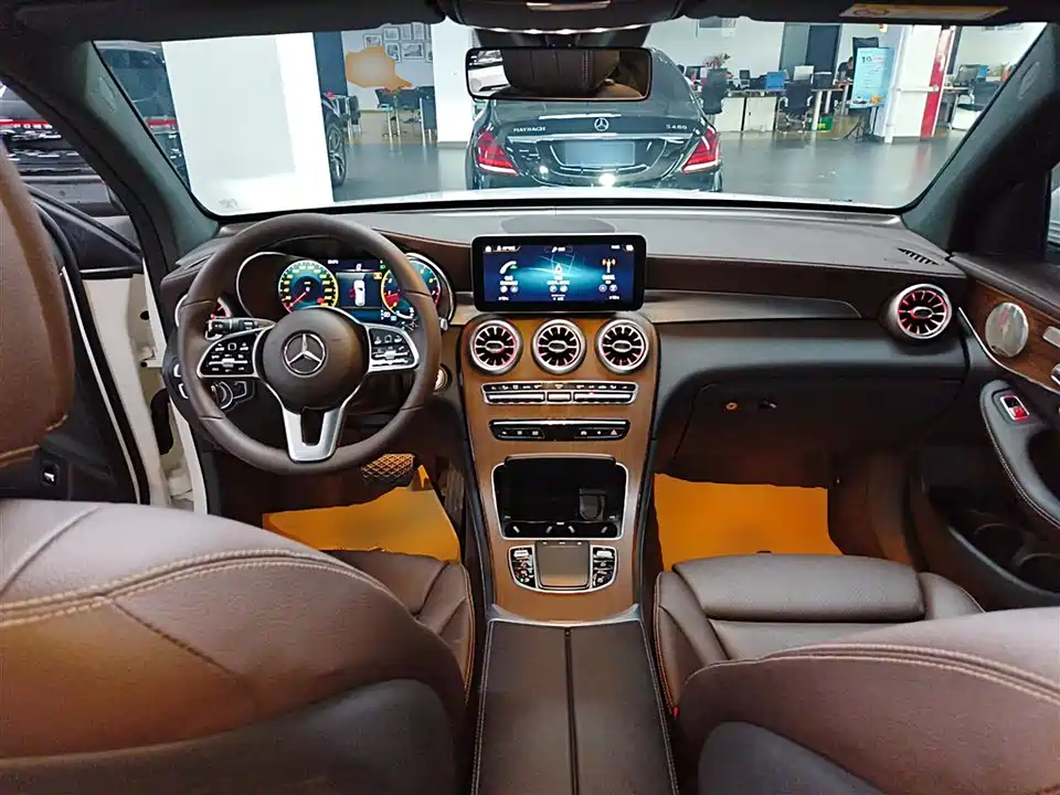 Mercedes-Benz GLC Mercedes-Benz GLC