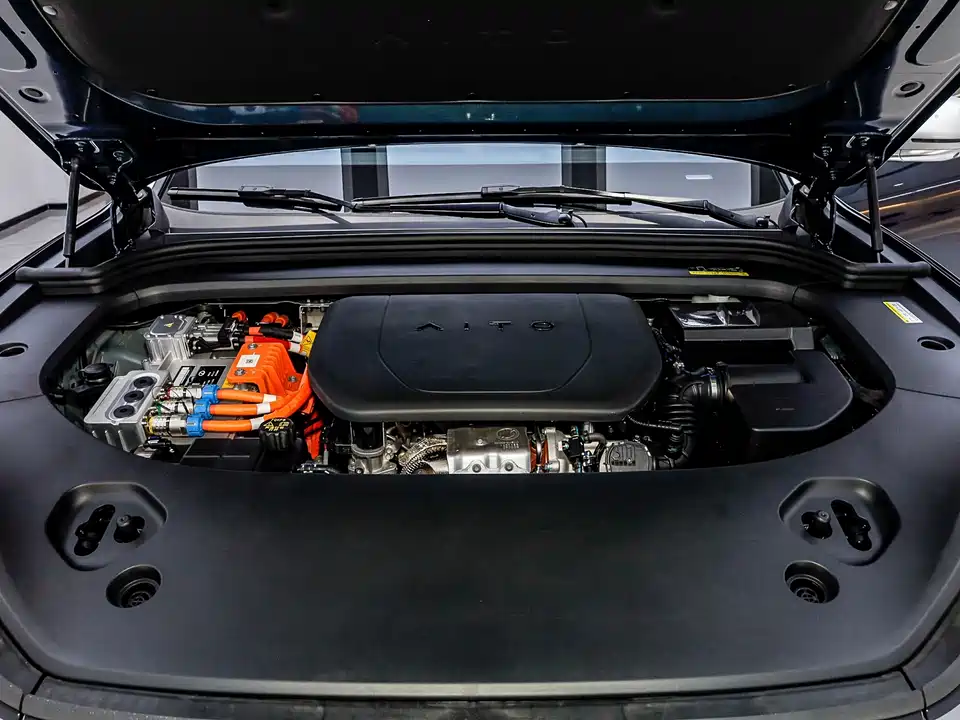 AITO Ask the world M9