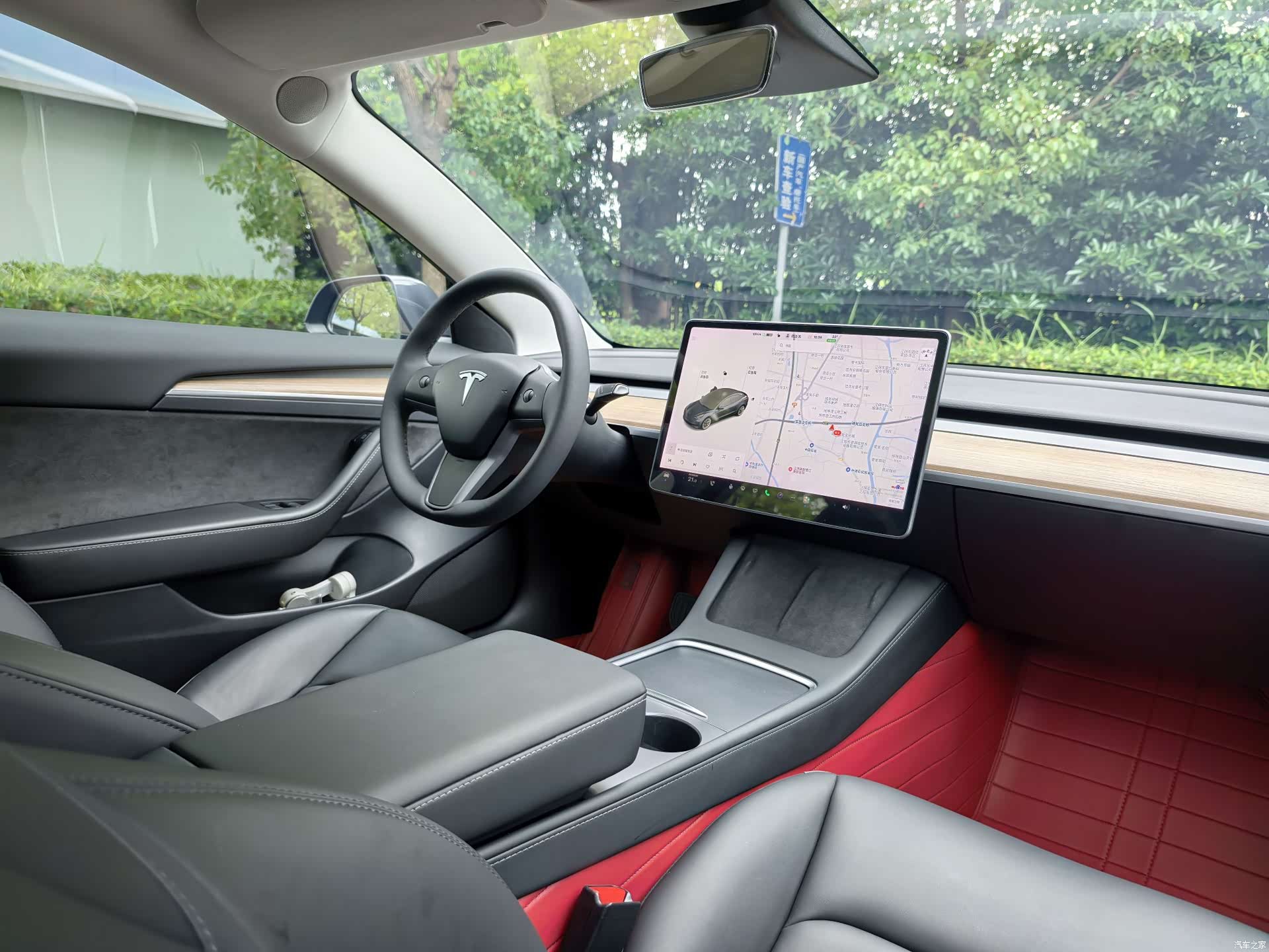 Tesla Model 3, 2021 11