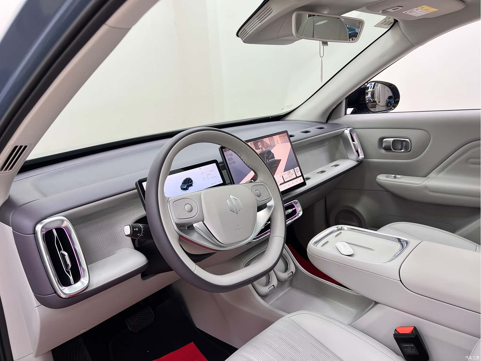 Leapmotor B10, 2025 14