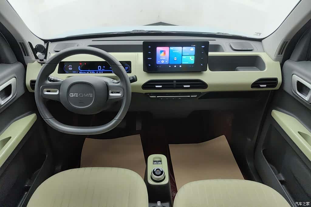 Geely Panda, 2023 12