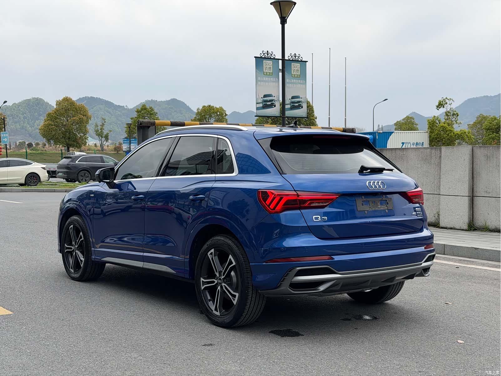 Audi Q3, 2022 все фото