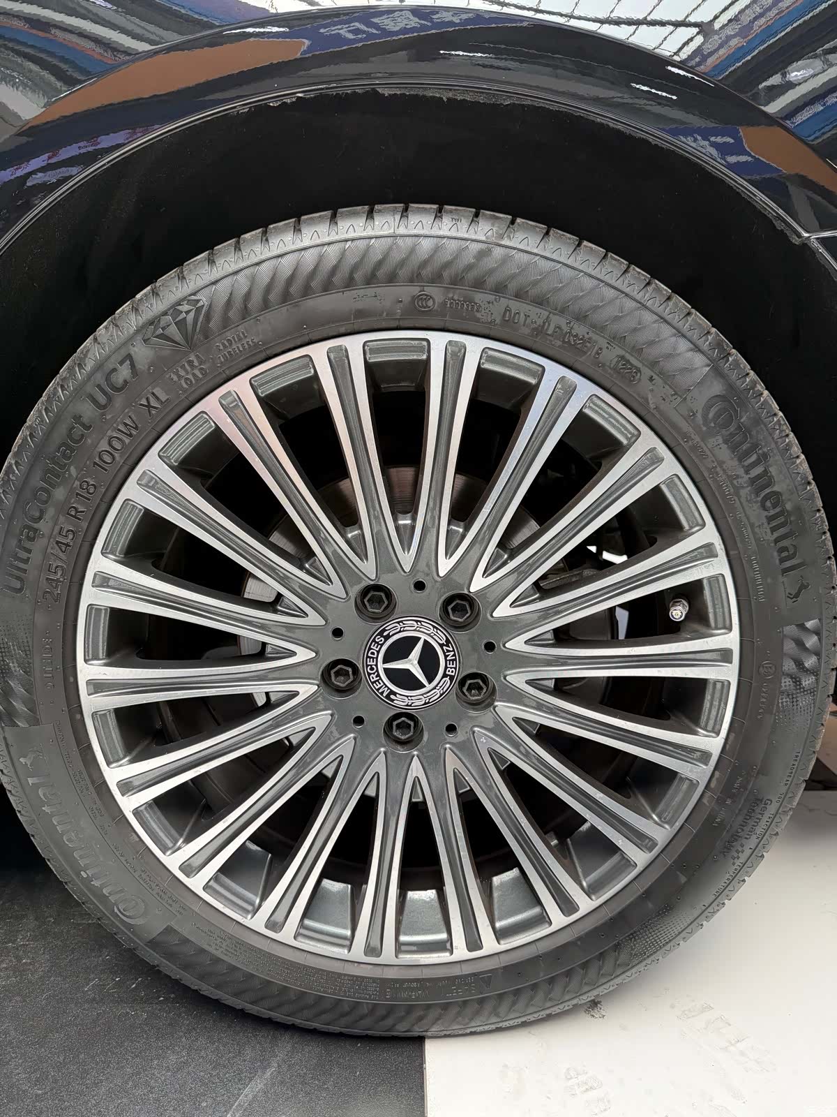 Mercedes-Benz E-Class, 2019 16