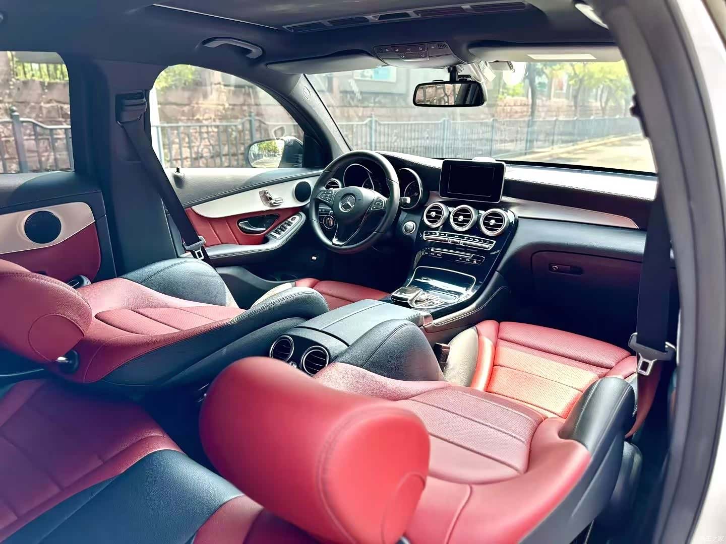 Mercedes-Benz GLC, 2019 4