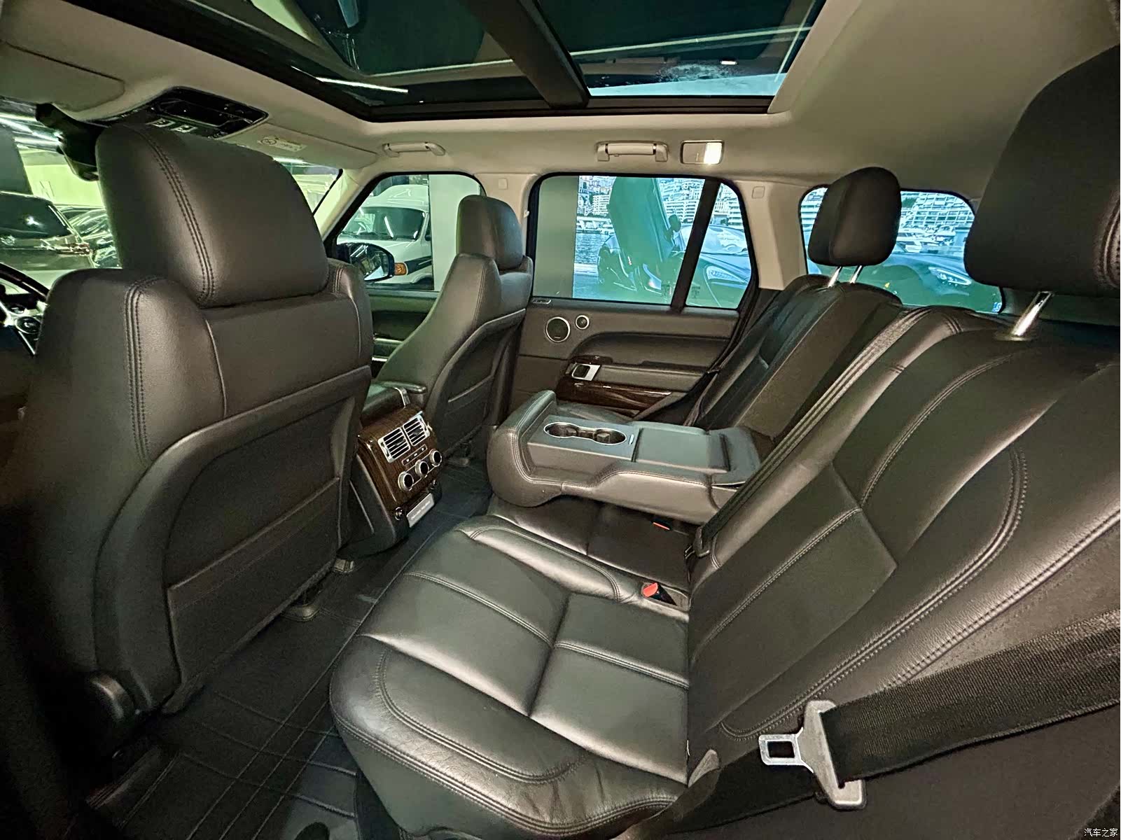 Land Rover Range Rover, 2018 24