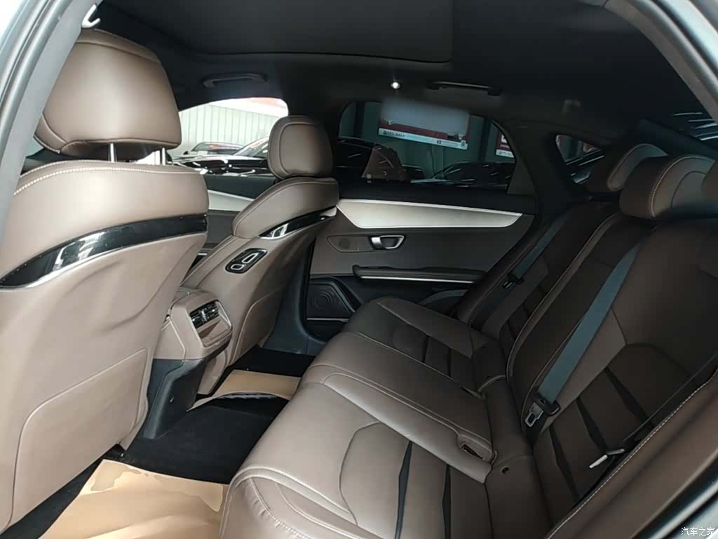 BYD Han, 2023 17