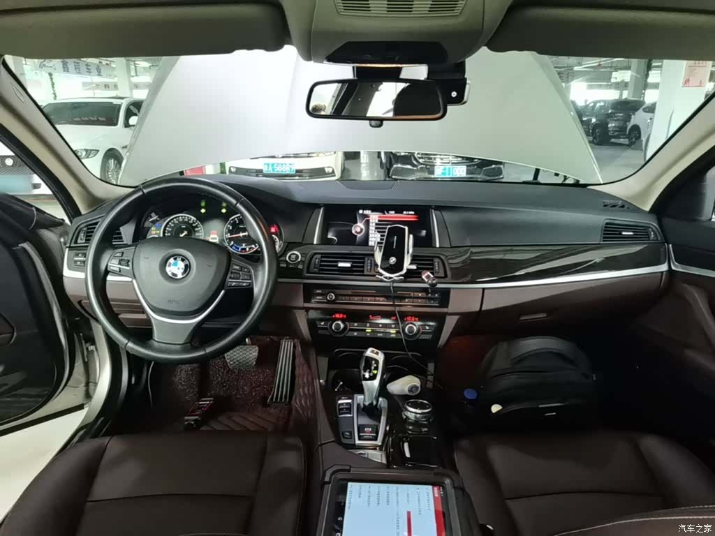 BMW 5 Series, 2016 10
