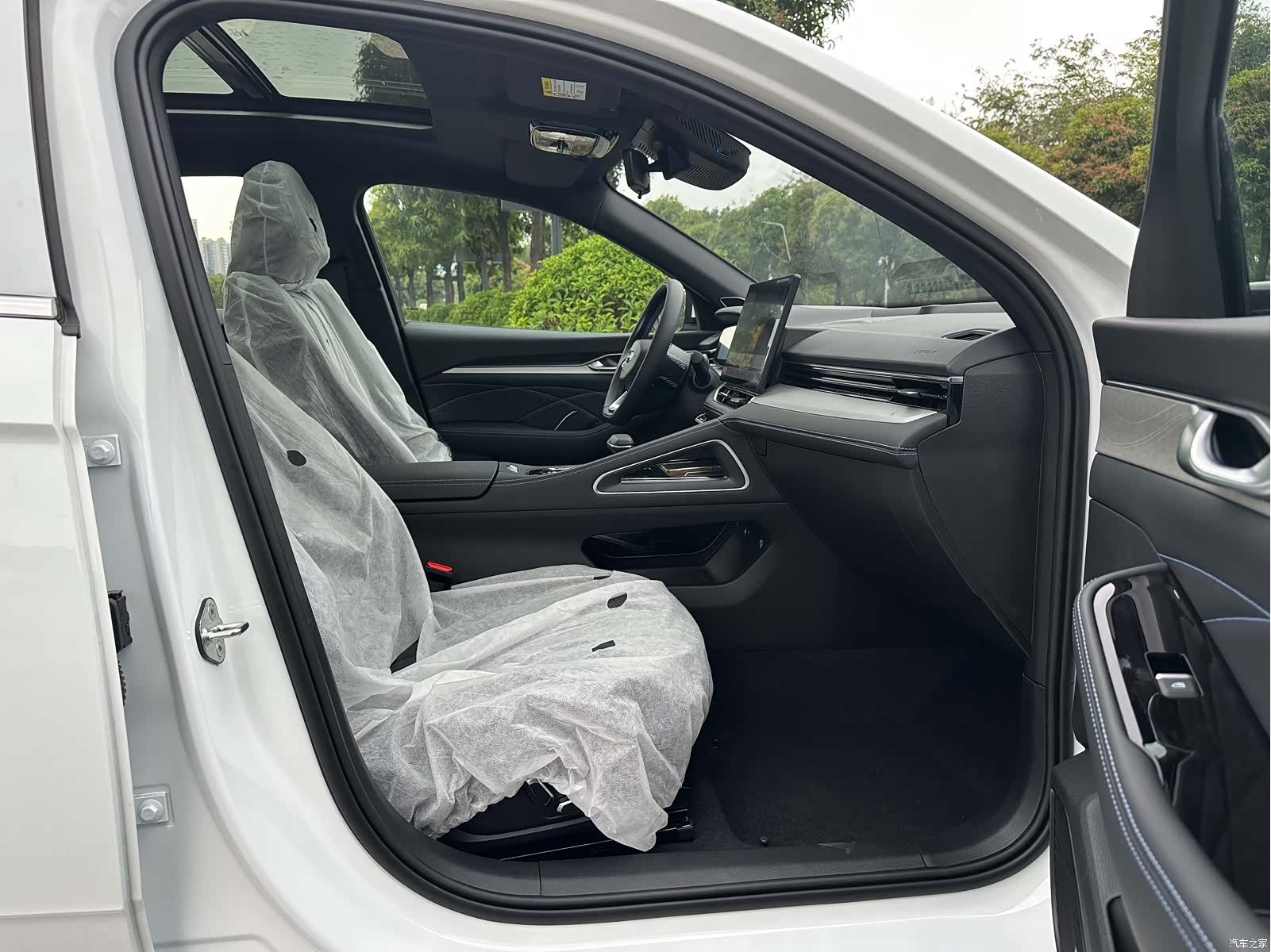 Geely Preface, 2026 9