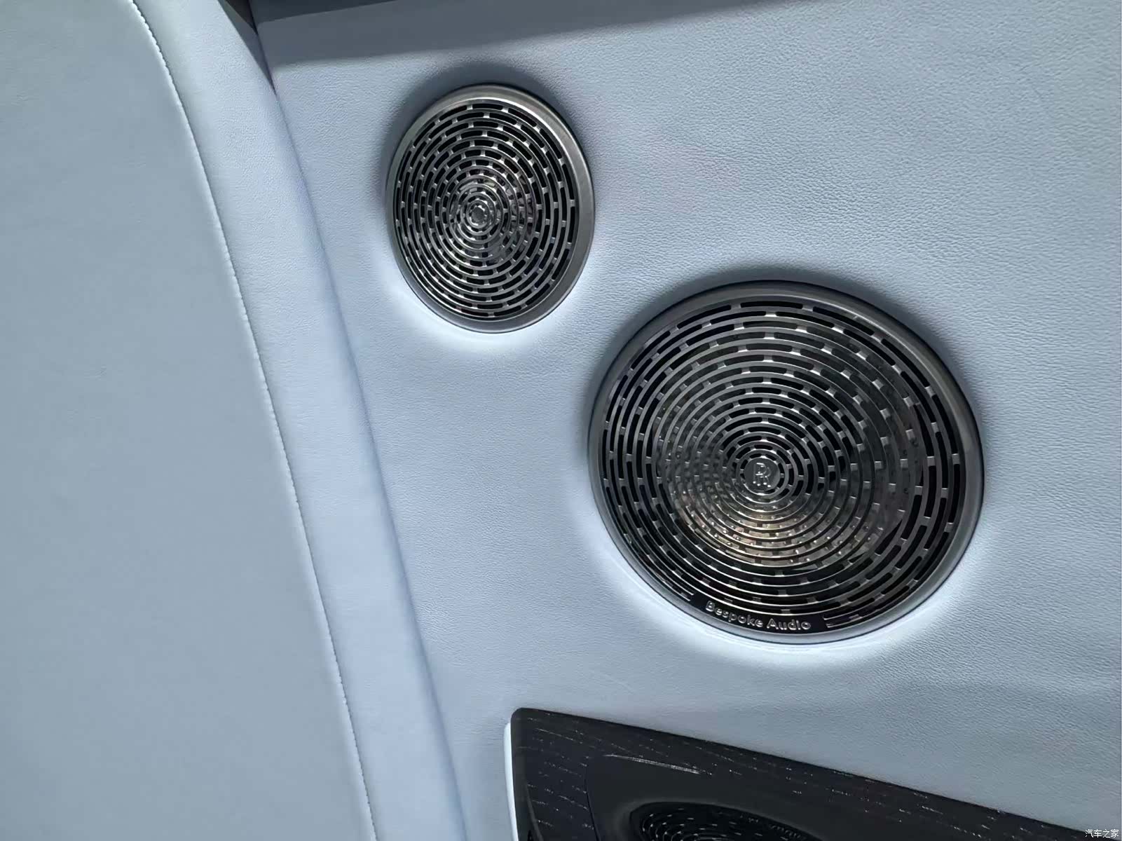 Rolls-Royce Phantom, 2024 13