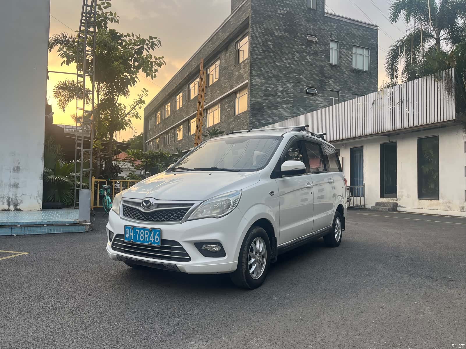 BAIC H2, 2016 1