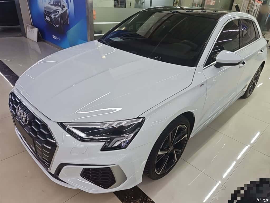 Audi A3, 2024 1