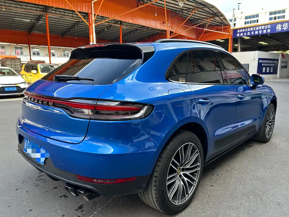 Porsche Macan
