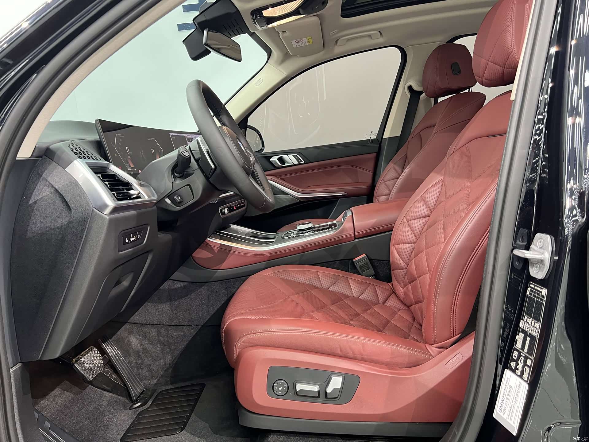 BMW X5, 2024 9